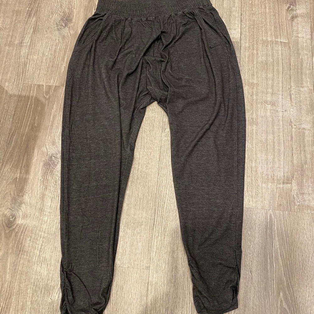 Nike Dri fit harem gray joggers M
